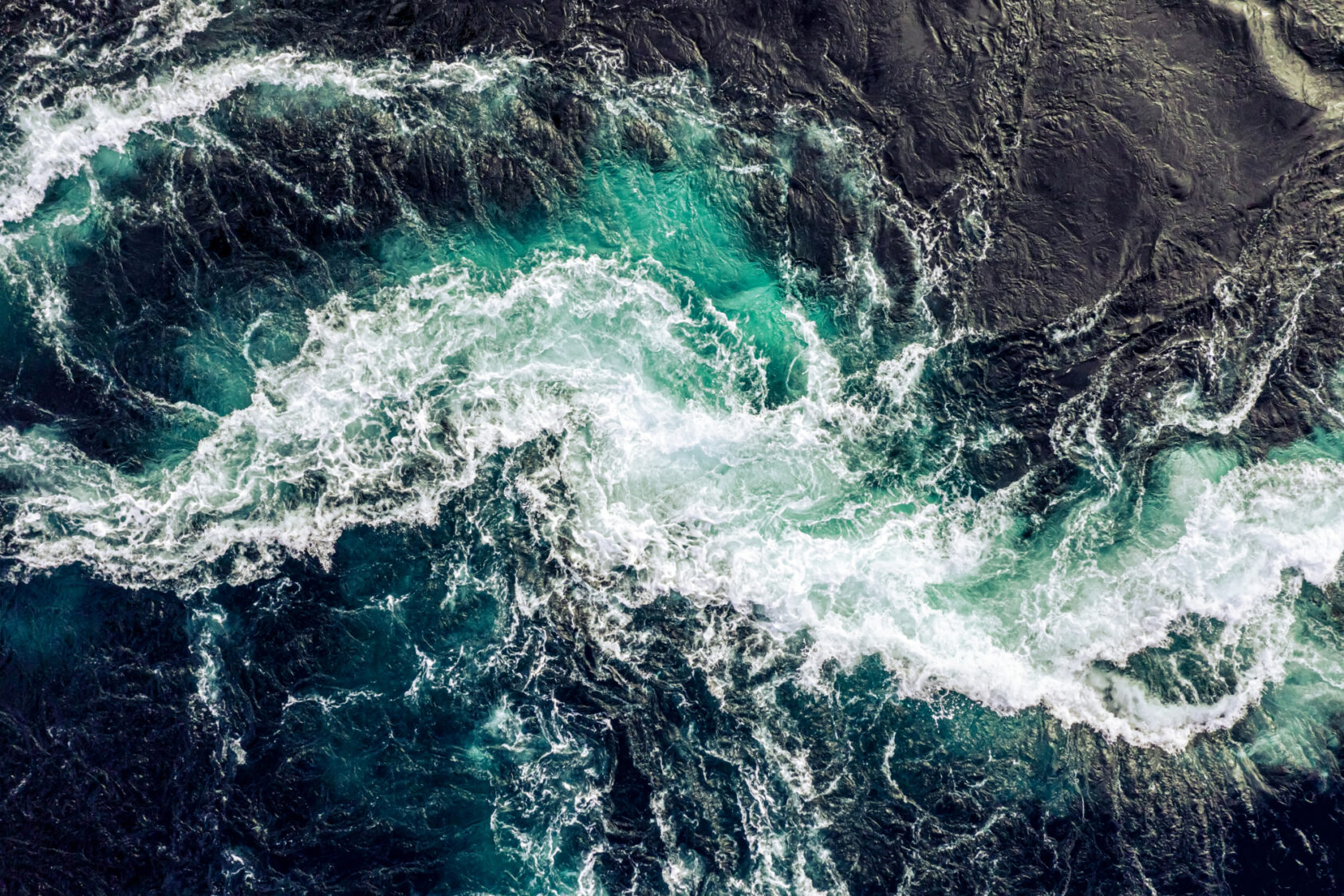 Photo: Colourbox, – In pre-industrial times the ocean was a source of CO2 to the atmosphere whereas, now it is a sink of CO2 from the atmosphere. We have transformed fundamentally how our seas operate, says Richard Sanders, climate researcher at NORCE, Saltstraumen nordland colourbox, , 